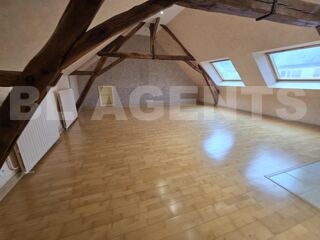  Maison  vendre 8 pices 202 m
