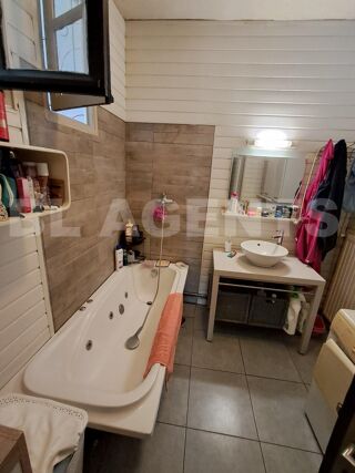  Maison  vendre 7 pices 110 m