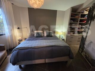  Maison  vendre 9 pices 180 m