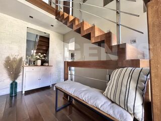  Maison � vendre 6 pi�ces 219 m�