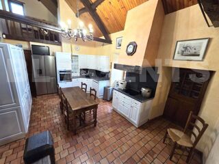  Maison  vendre 7 pices 252 m