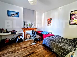  Immeuble  vendre 220 m