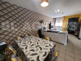  Maison  vendre 4 pices 80 m