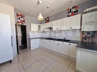  Immeuble  vendre 125 m