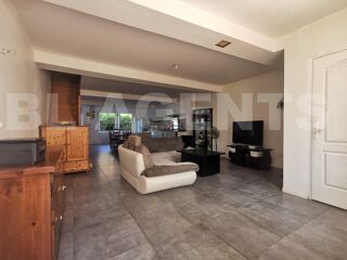  Maison � vendre 4 pi�ces 130 m�