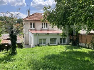  Maison  vendre 6 pices 104 m
