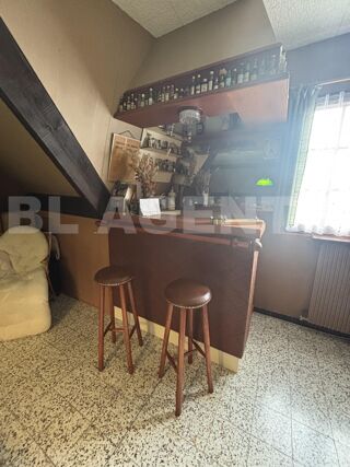  Maison  vendre 7 pices 140 m