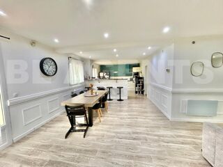  Maison � vendre 9 pi�ces 200 m�