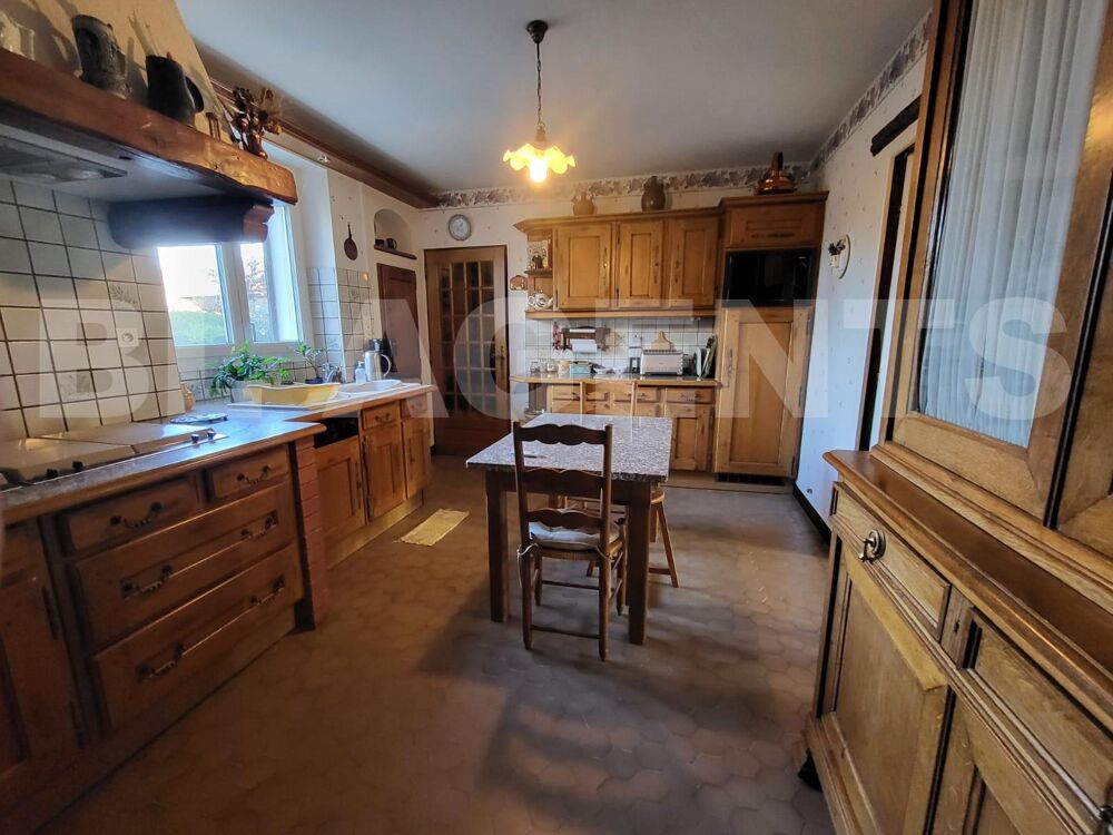 Vente Maison Belle long�re de 152 m� avec 3 chambres, garages et d�pendances - Proche COND� EN BRIE - A VOIR ABSOLUMENT !! Conde-en-brie