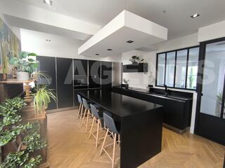  Maison � vendre 13 pi�ces 282 m�