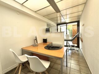  Immeuble  vendre 170 m