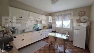  Maison  vendre 5 pices 97 m