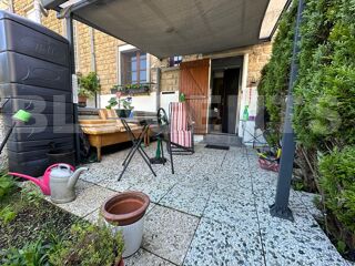  Maison  vendre 6 pices 142 m