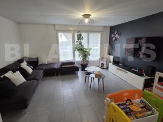  Maison  vendre 6 pices 162 m