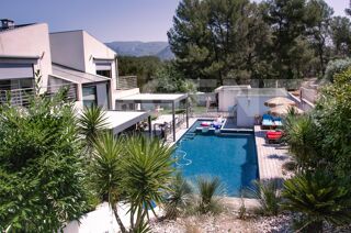  Maison � vendre 6 pi�ces 260 m�