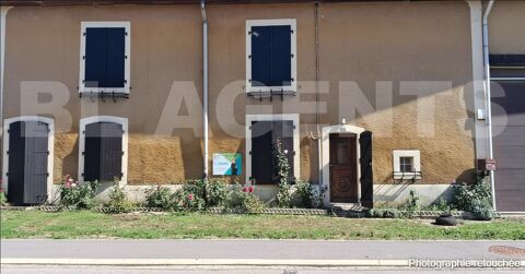   Maison + 2 granges Maison - 8 pi�ce(s) - 275 m�