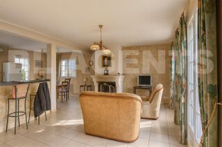  Maison  vendre 6 pices 122 m