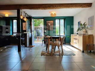  Maison � vendre 7 pi�ces 205 m�