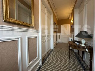  Maison � vendre 10 pi�ces 247 m�