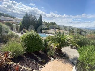  Maison  vendre 6 pices 200 m