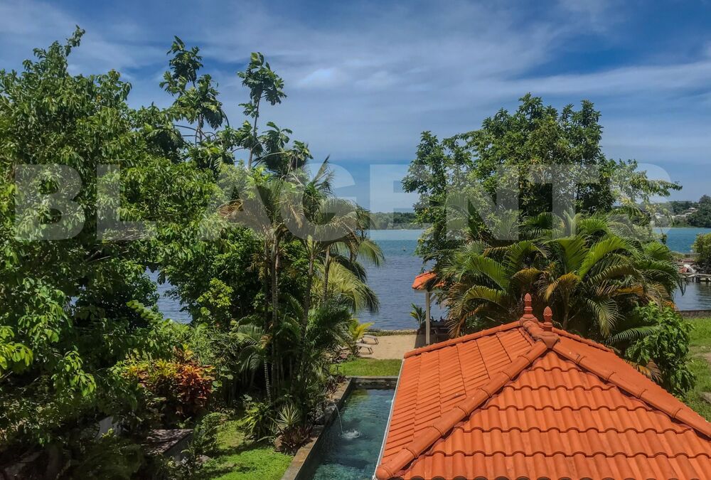 � vendre  Maison La Trinit� (97220)