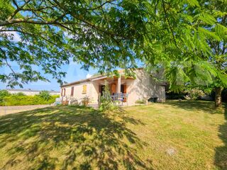  Maison  vendre 6 pices 151 m