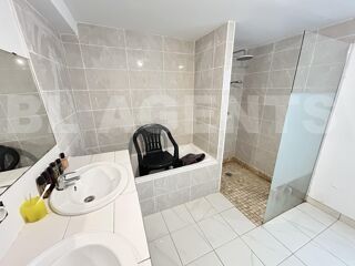  Maison � vendre 8 pi�ces 250 m�