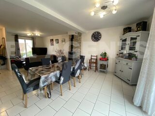  Maison  vendre 6 pices 111 m