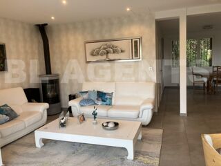  Maison  vendre 6 pices 176 m