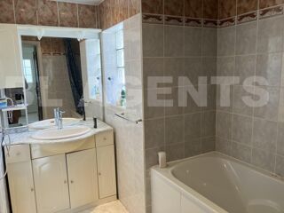  Maison  vendre 6 pices 104 m