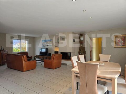   Maison Plein Pied 134m� + garage 46m� Maison - 4 pi�ce(s) - 134 m�