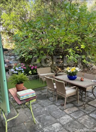  Maison  vendre 12 pices 220 m