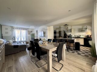  Maison  vendre 4 pices 82 m