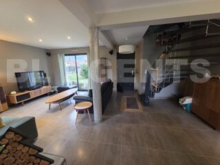  Maison � vendre 9 pi�ces 180 m�