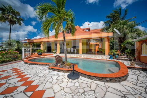   Villa avec vue mer et piscine au Diamant Maison - 6 pi�ce(s) - 165 m�