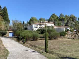  Maison  vendre 6 pices 200 m