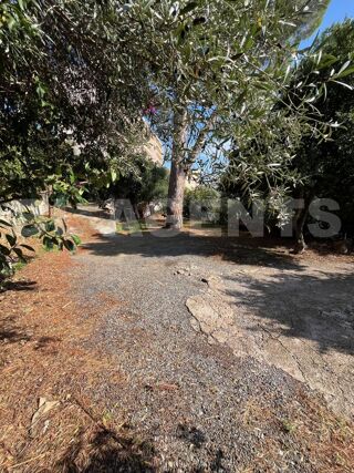  Maison � vendre 12 pi�ces 220 m�