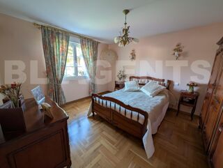  Maison  vendre 6 pices 176 m