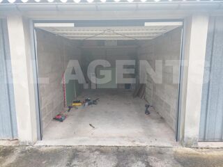  Parking / Garage � vendre 13 m�