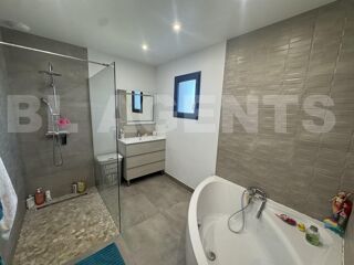  Maison  vendre 5 pices 105 m