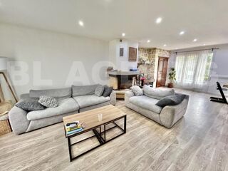  Maison � vendre 9 pi�ces 200 m�