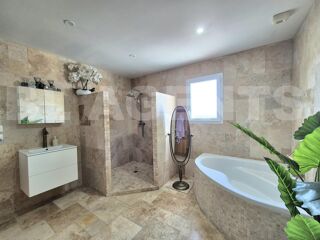  Maison  vendre 4 pices 123 m