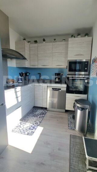  Appartement  vendre 4 pices 83 m