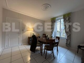  Maison � vendre 8 pi�ces 228 m�