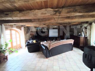  Maison  vendre 6 pices 215 m