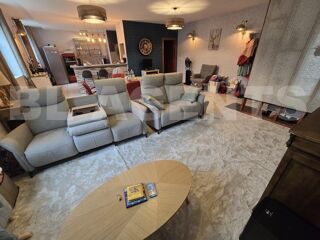  Maison � vendre 15 + pi�ces 637 m�