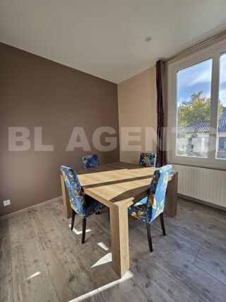  Maison  vendre 5 pices 200 m