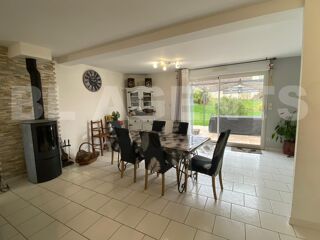  Maison  vendre 6 pices 111 m