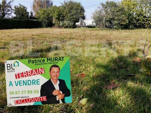   TERRAIN DE 800 m A LALANDE DE FRONSAC 