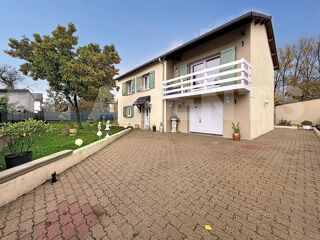  Maison � vendre 9 pi�ces 132 m�